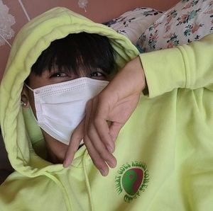 Meet your Posher, Naing